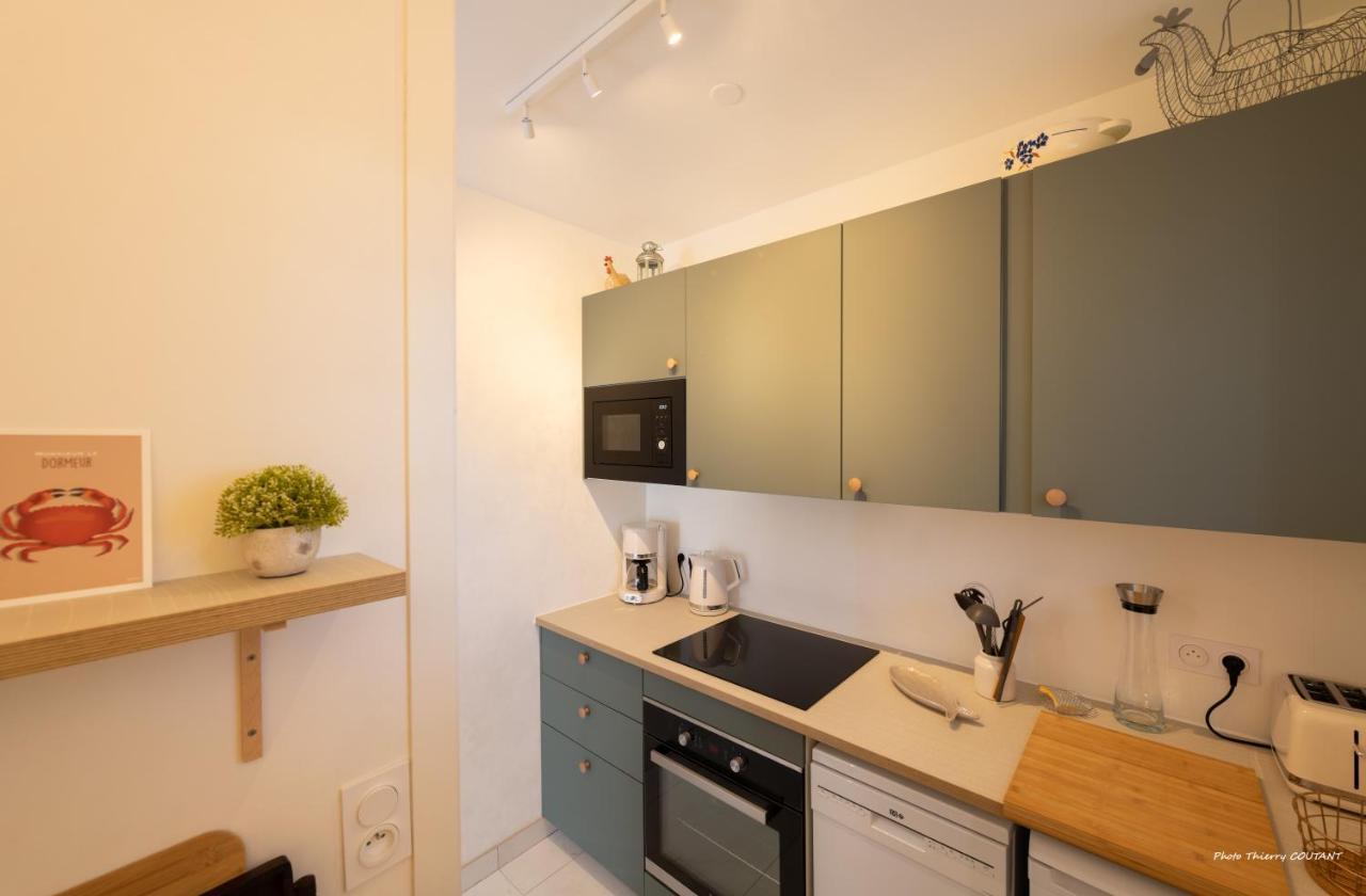 Agape, Elegant T2, 4 Etoiles, Plage Et Gr34 3Km, Centre Ville 750M ฟุยส์นอง ภายนอก รูปภาพ
